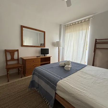 Con Piscina Y Delante De La Playa 圣托马斯