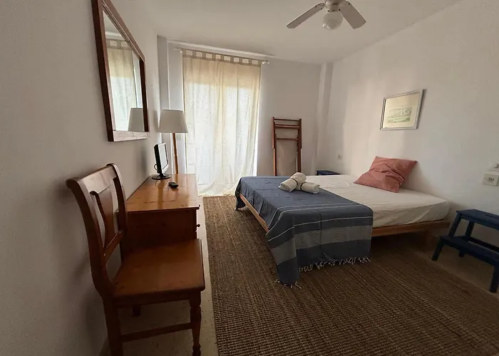 Con Piscina Y Delante De La Playa * Santo Tomás