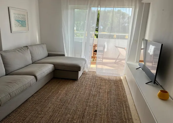 Apartamento Con Piscina Y Delante De La Playa *
