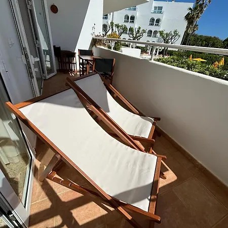 Con Piscina Y Delante De La Playa Santo Tomás